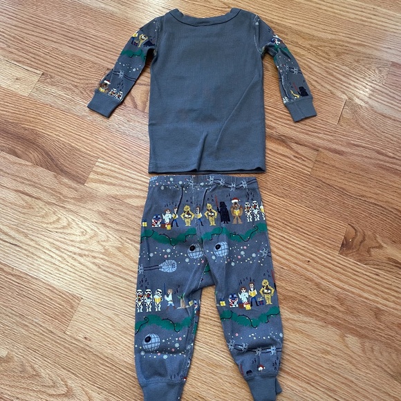 Hanna Andersson Star Wars Holiday Baby Pajamas Sz 6-12M‎ NWT - Picture 7 of 9